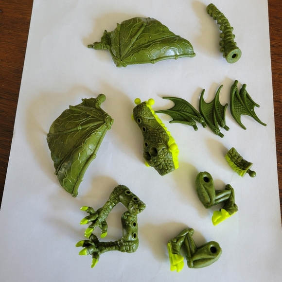 Mega Construx Breakout Egg Monster / Dragons Unknown series Lot Bundle - Picture 2 of 12